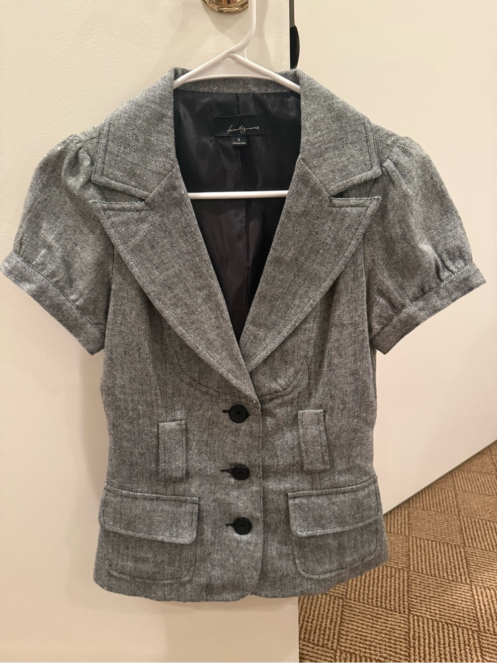Vintage Gray Short-Sleeve Tweed Blazer